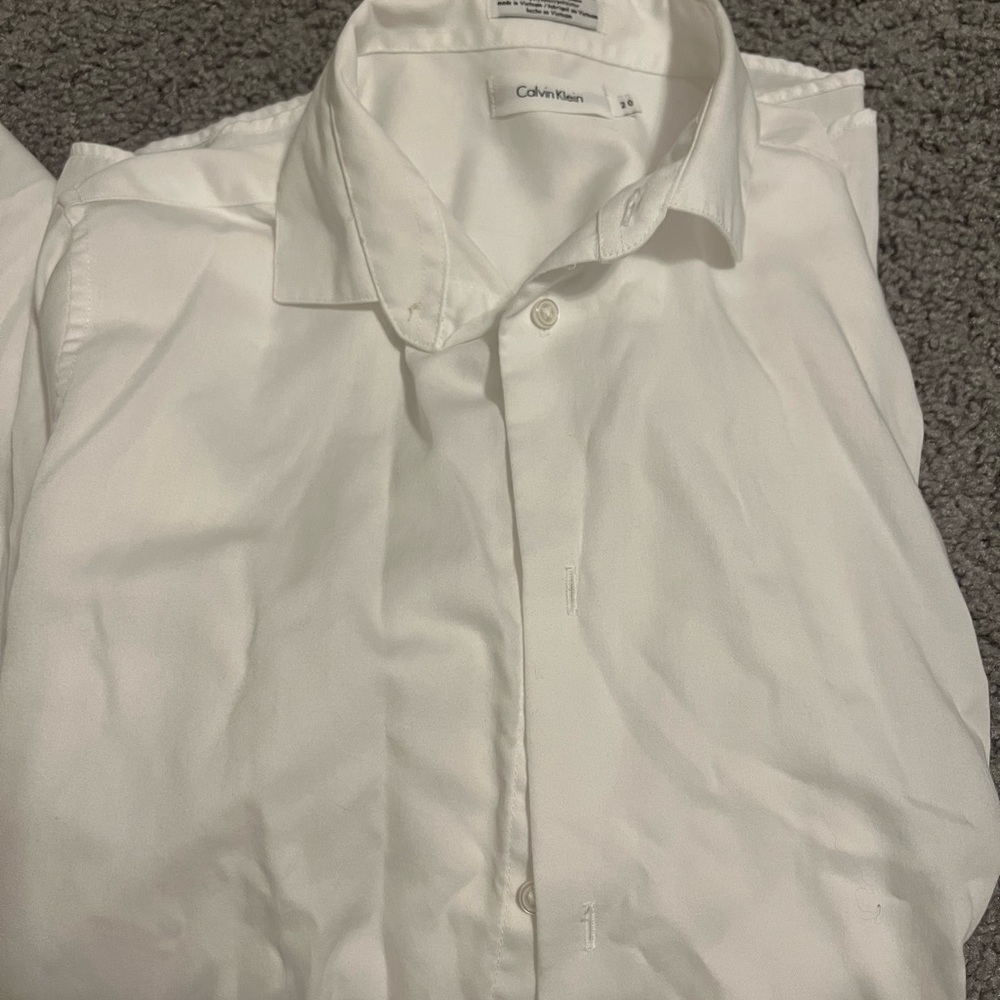 Men’s collared button down - Picture 3 of 3